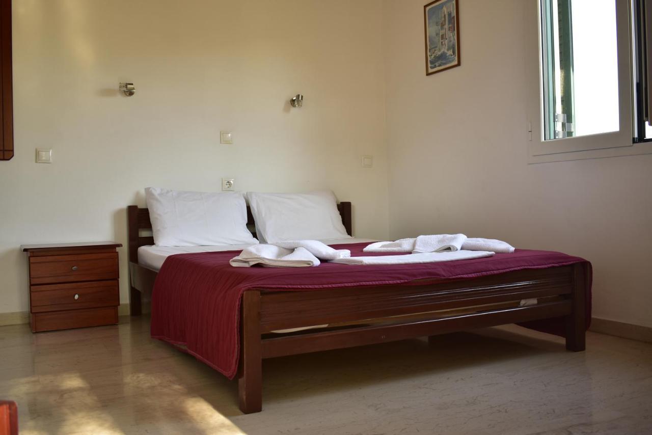Michalis Place Apartments Vasilikí Eksteriør billede