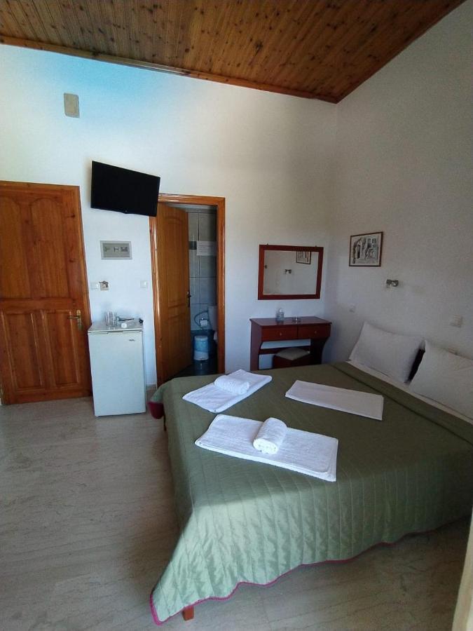 Michalis Place Apartments Vasilikí Eksteriør billede