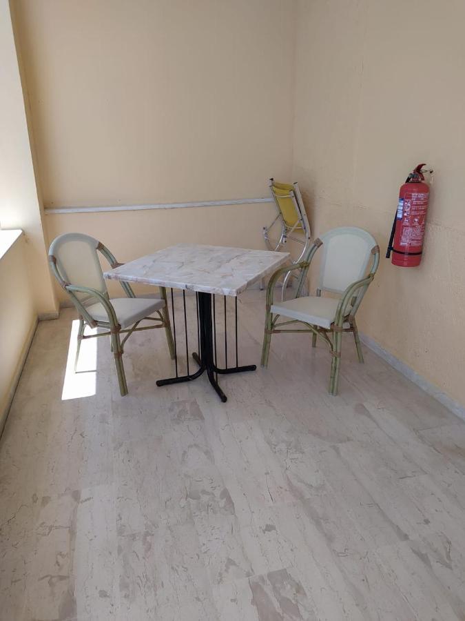 Michalis Place Apartments Vasilikí Eksteriør billede