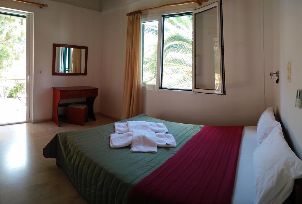Michalis Place Apartments Vasilikí Eksteriør billede